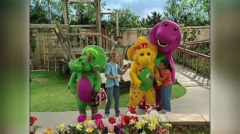 barney playing it safe|Barney & Friends: 7x14 Play it Safe! (2002) .